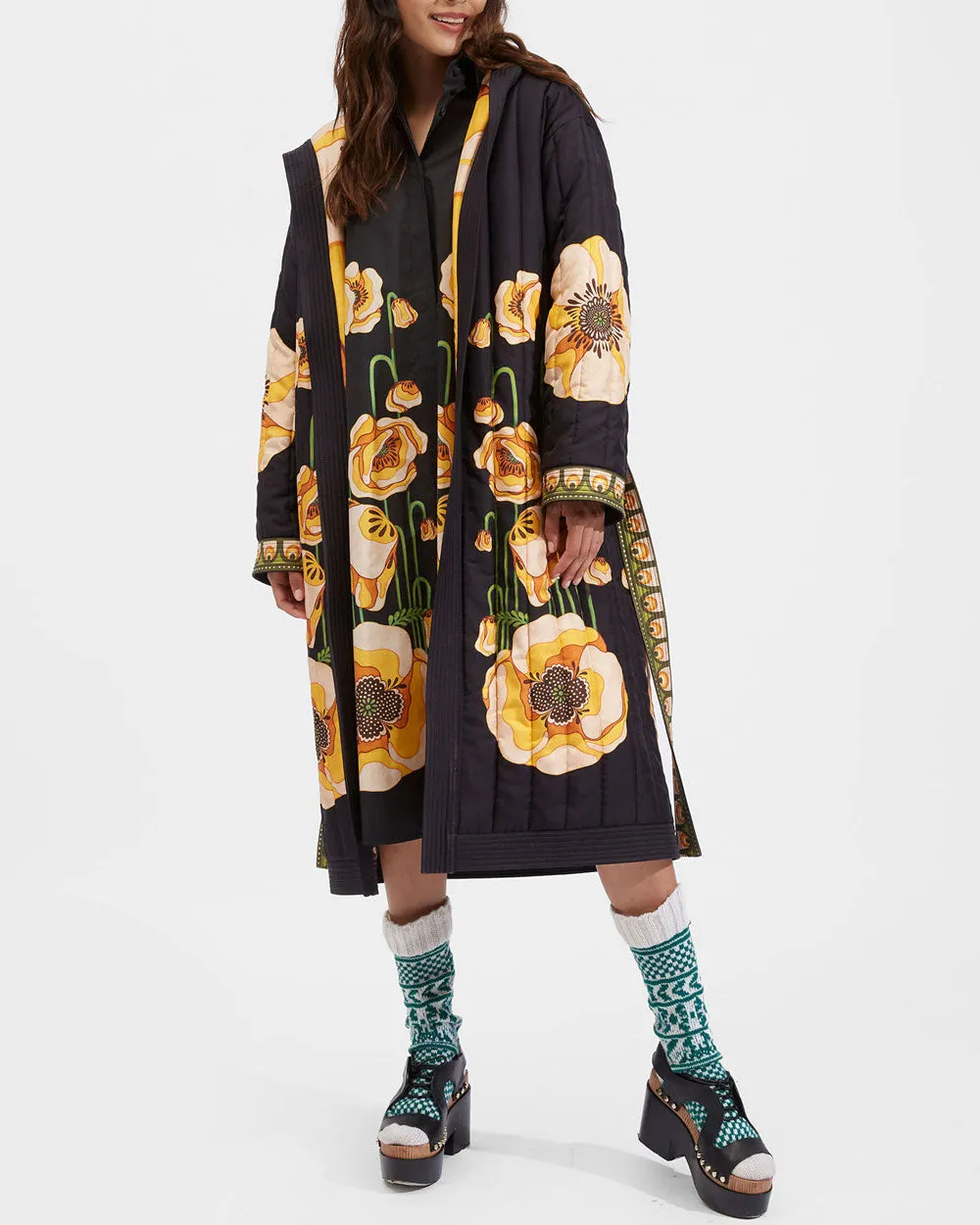 Black Poppies Placee Puffer Robe
