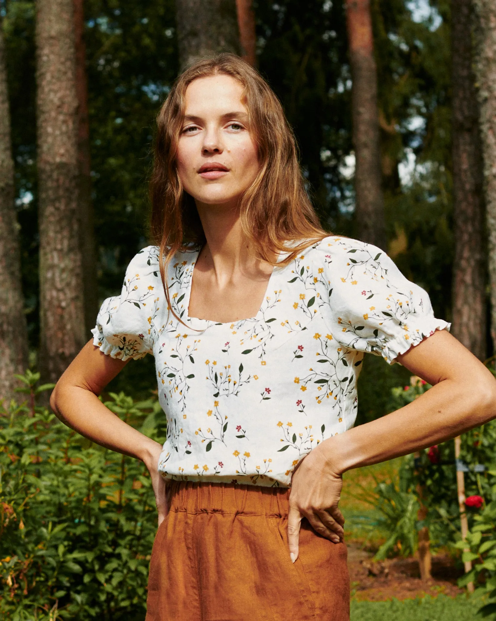CHANIA puff sleeve linen top