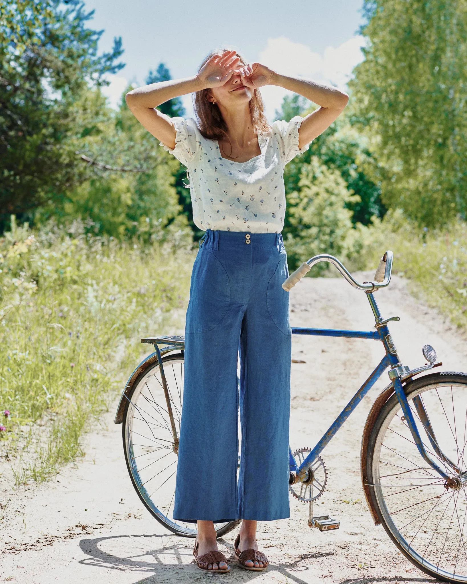 CHANIA puff sleeve linen top