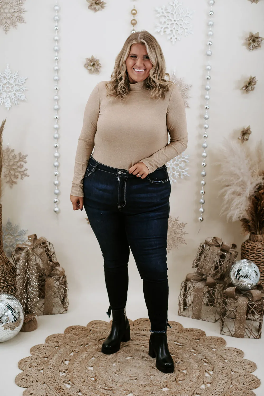 Full Of Cheer Shimmer Bodysuit, Champagne