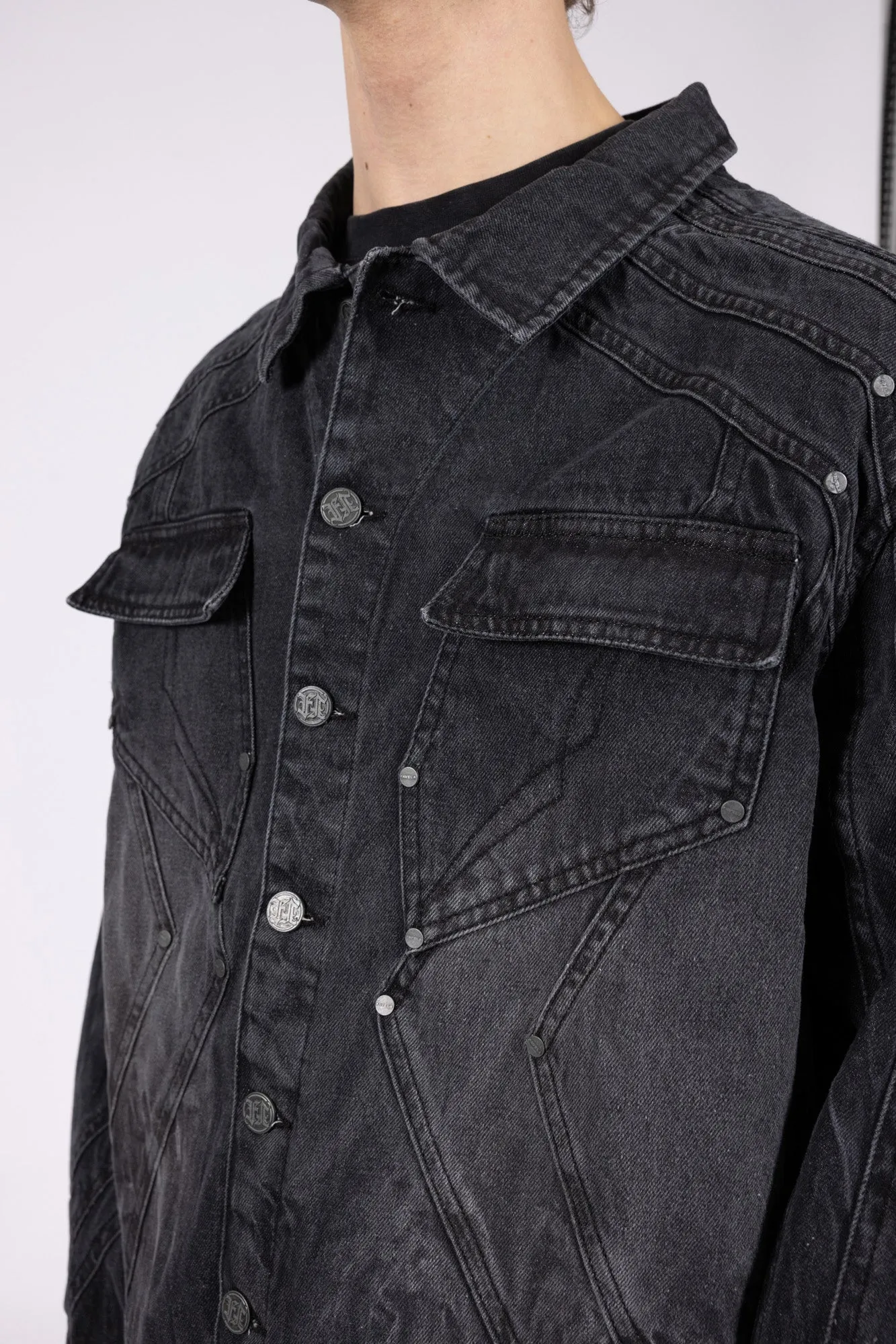 HEAVY CUTLINE BLACK WAVE WASHED DENIM JACKET [PRE ORDER]