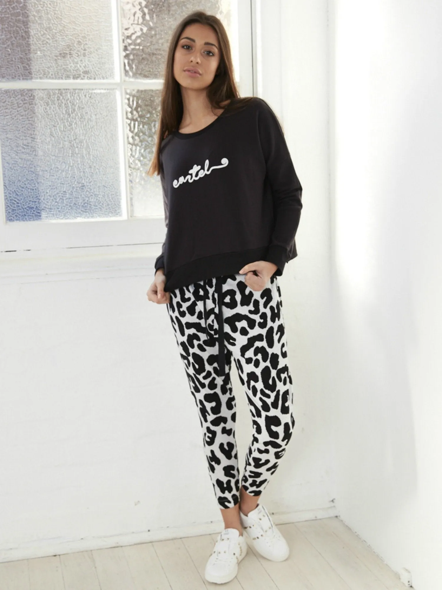 Kenji Comeback Pant | Grey Marle Leopard