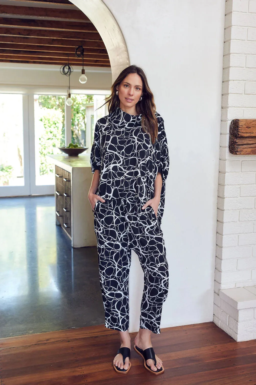 Tirelli Drop Crotch Contrast Pant