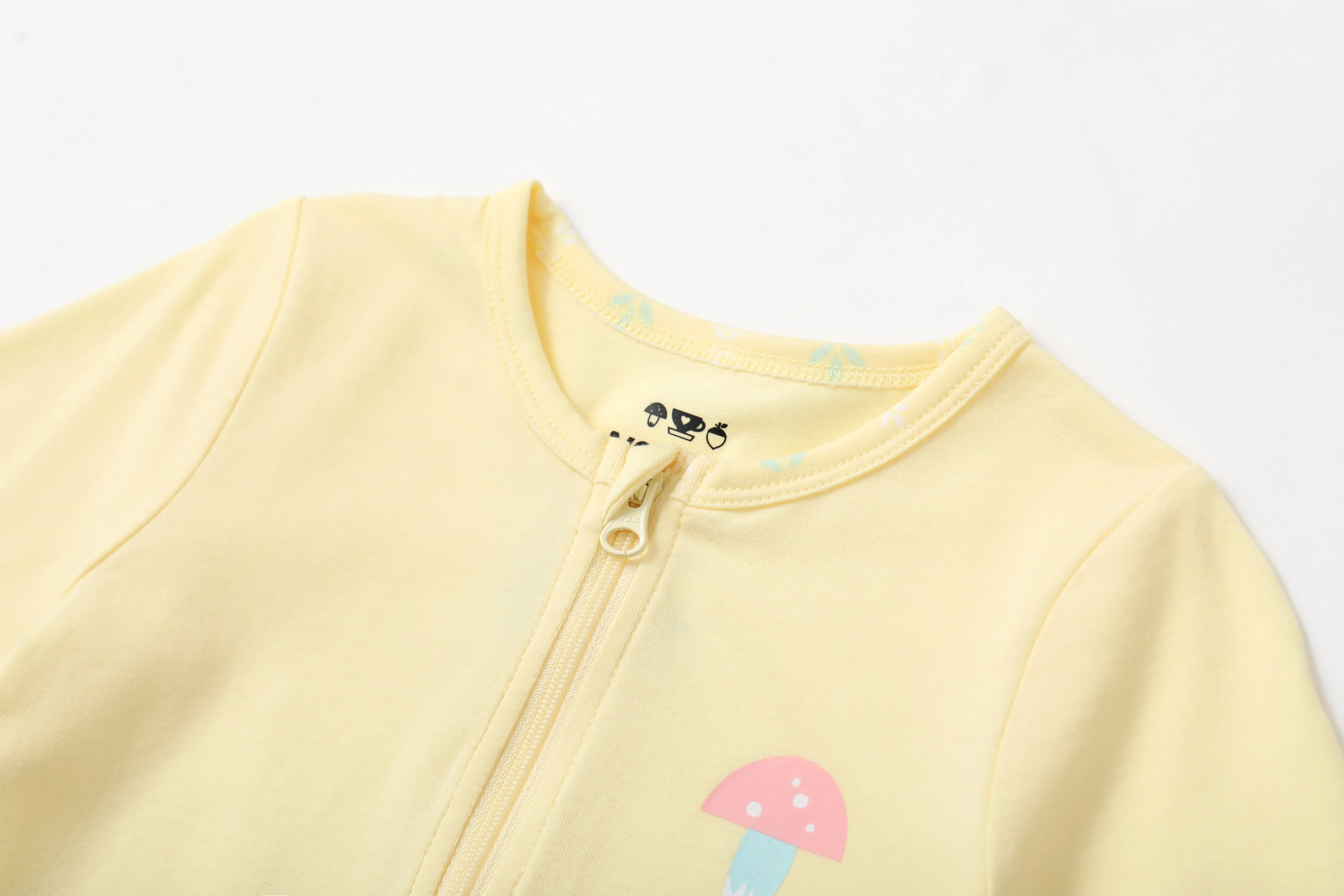 Vauva BBNS - Organic Cotton Light Yellow/White Bodysuits (2-pack)