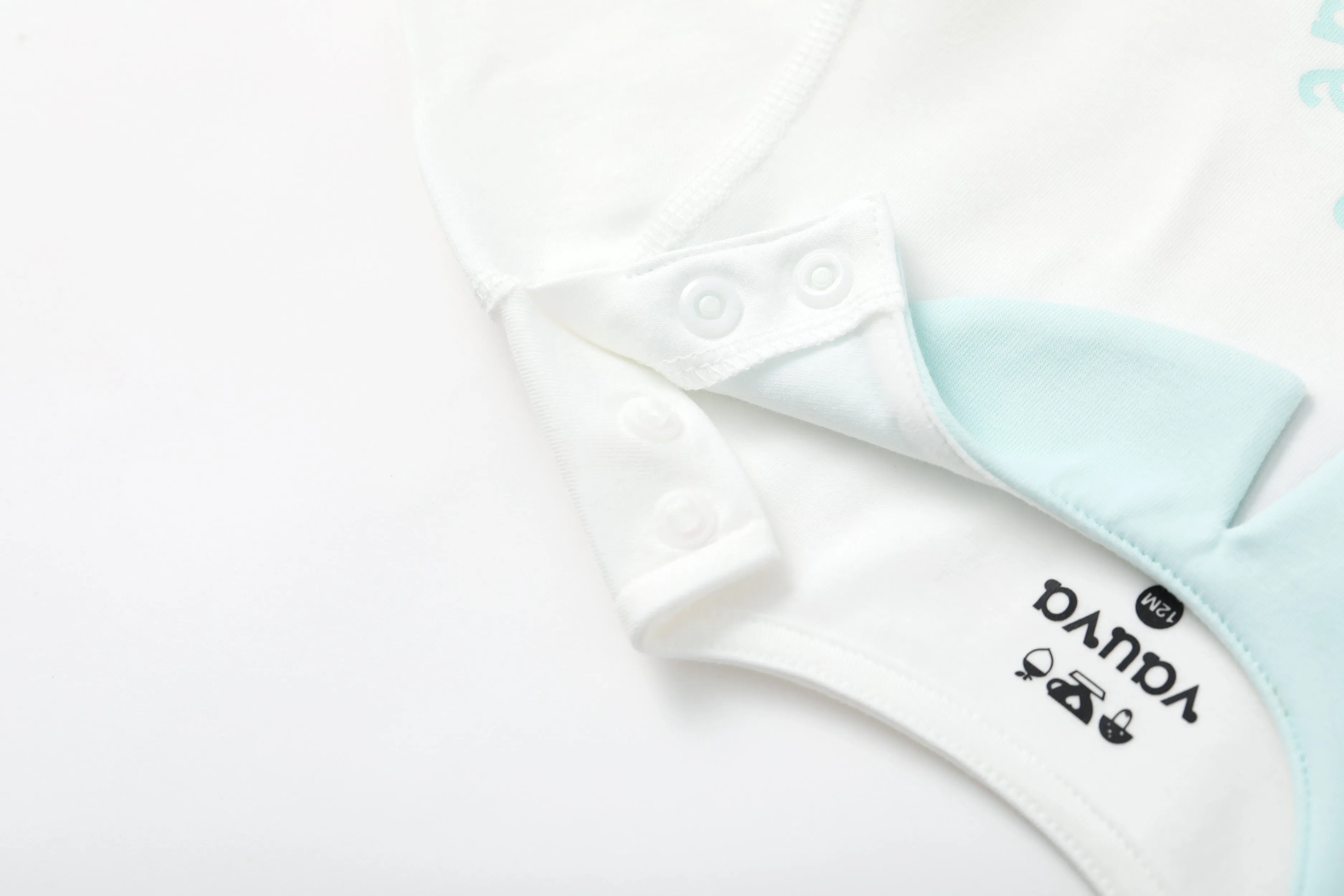 Vauva BBNS - Organic Cotton White Striped Pattern Bodysuits (2-pack)