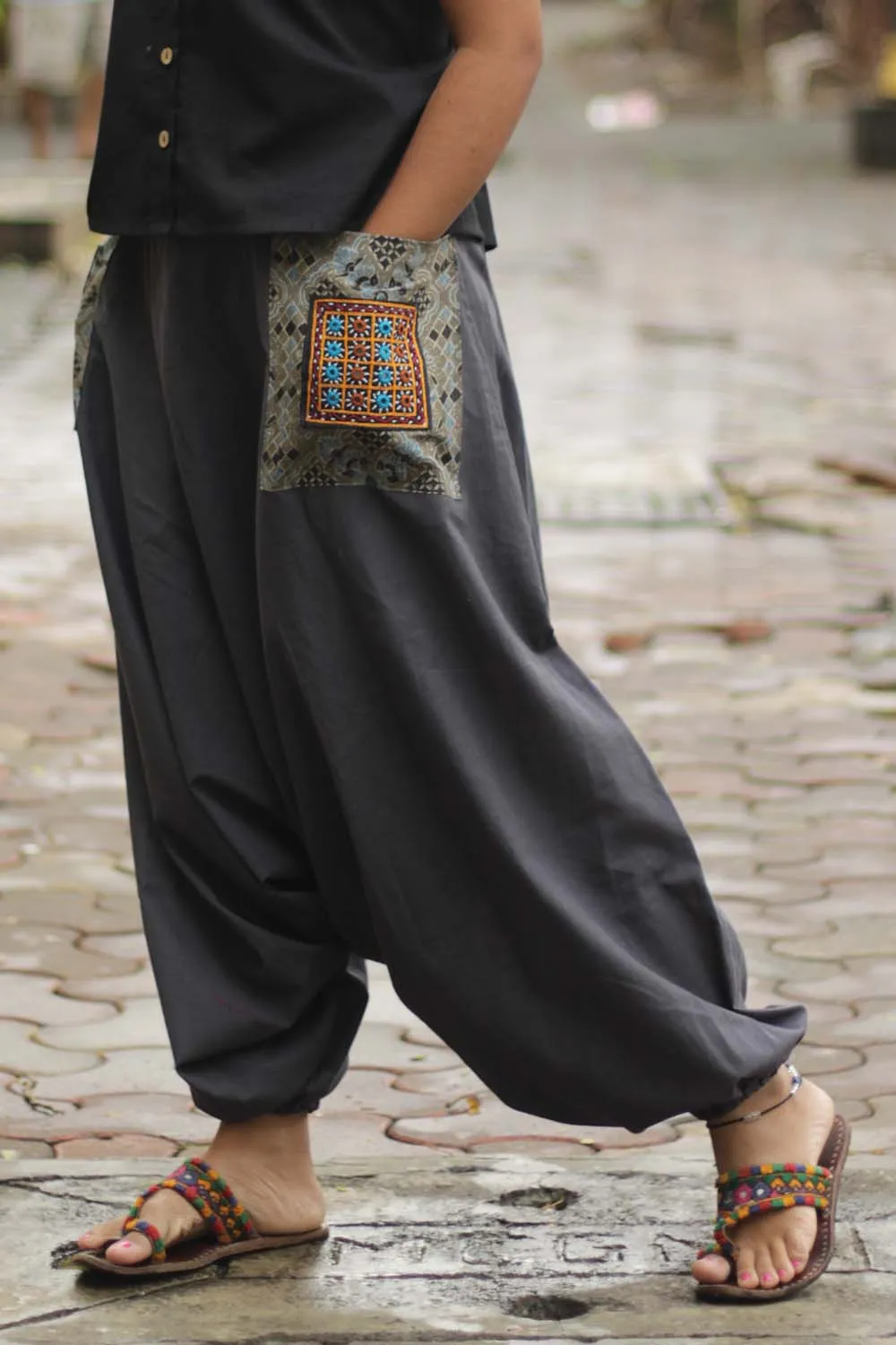 Wayfarer Pants | Gray with Mirrorwork Pockets