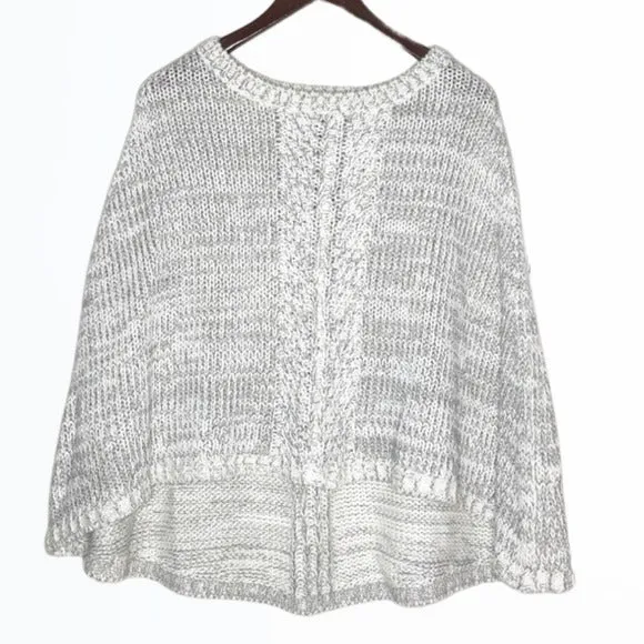 White House Black Market White Silver Grey Monslair Cape Relaxed Fit Size XS