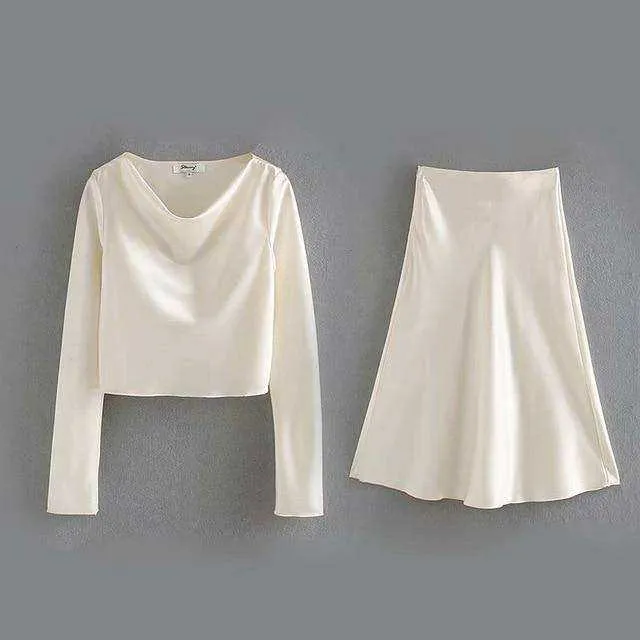 Women's Silky Aesthetic Smooth Crop Set Outfit