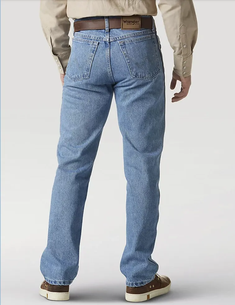 Wrangler Mens Classic Fit Jean Prewashed Style 39902RI